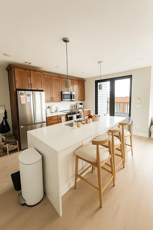 2 bed, 2 bath apartment for rent at 400 W Broadway Unit 505, South Boston — photo 4 of 18