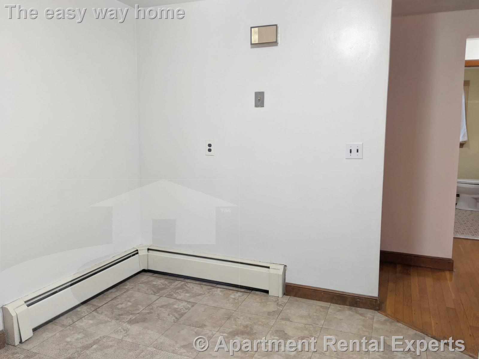 3 bed, 1 bath apartment for rent at 400 Walden St Unit 1, Huron Village — photo 7 of 17