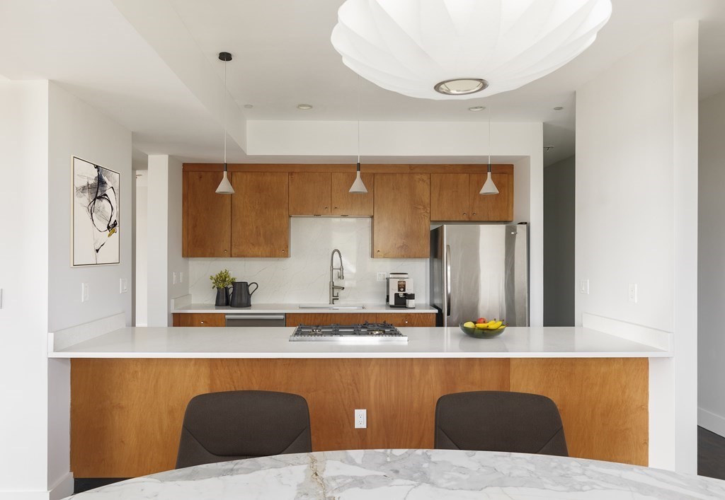 2 bed, 1 bath apartment for rent at 400 Washington St Unit PH3, Somerville — photo 4 of 17