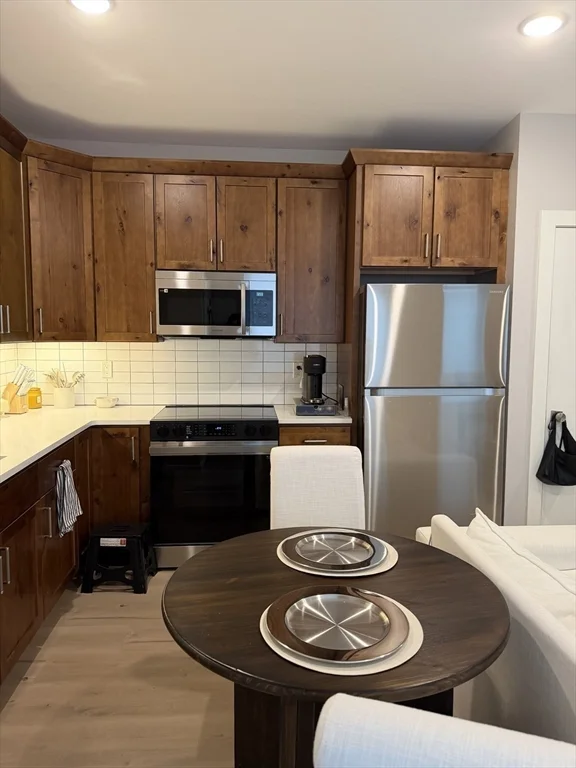 1 bed, 1 bath apartment for rent at 400 West Broadway Unit 404, South Boston — photo 5 of 18