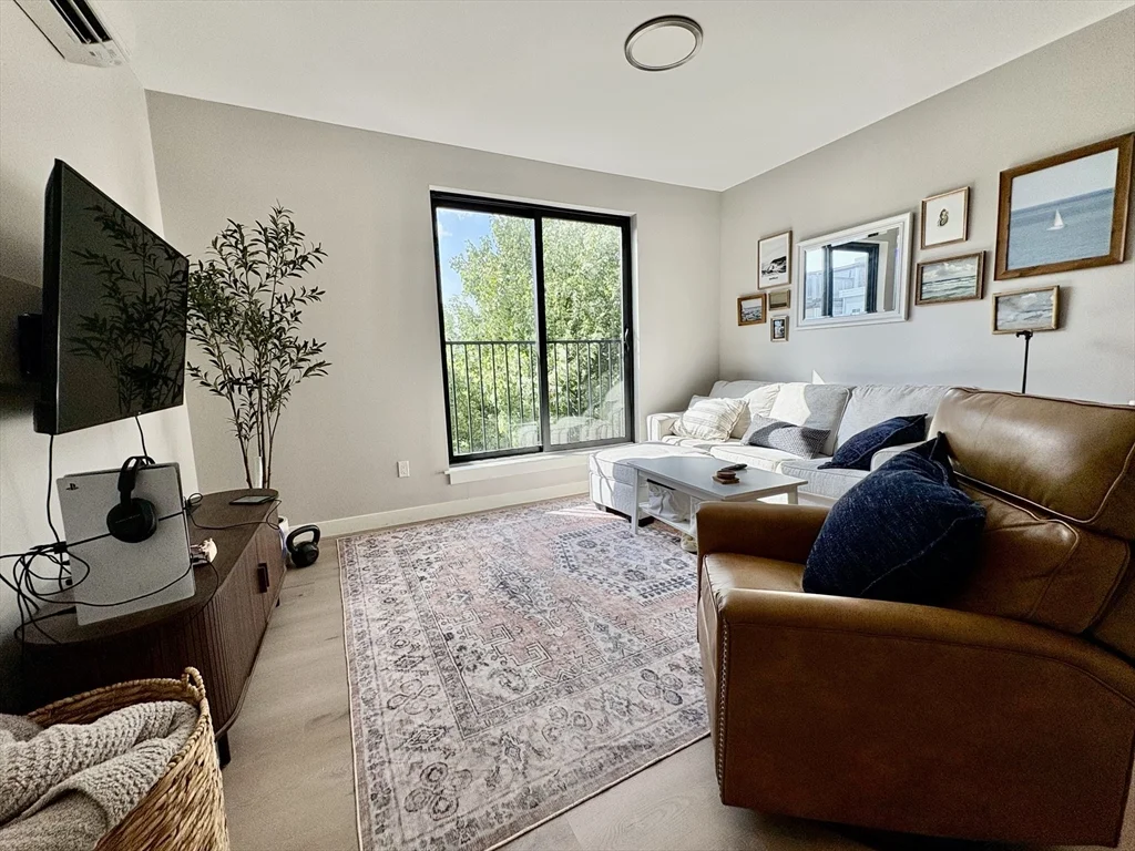 1 bed, 1 bath apartment for rent at 400 West Broadway Unit 408, South Boston — photo 6 of 18