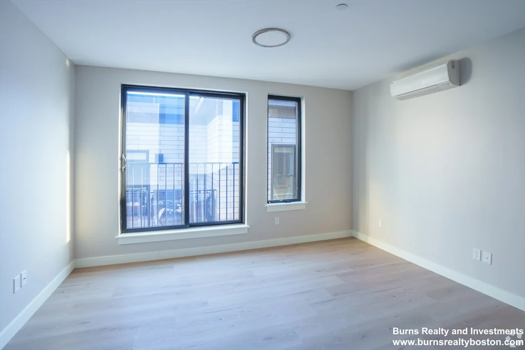 1 bed, 1 bath apartment for rent at 400 W Broadway Unit 503, South Boston — photo 2 of 12