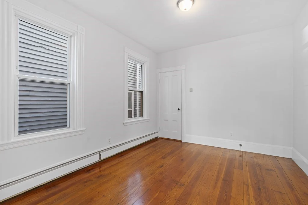 2 bed, 1 bath apartment for rent at 401 7th St Unit 1, South Boston — photo 7 of 24