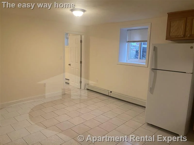 1 bed, 1 bath apartment for rent at 401 Broadway Unit 3, Mid Cambridge — photo 2 of 7