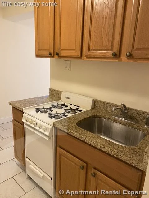 1 bed, 1 bath apartment for rent at 401 Broadway Unit 6, Mid Cambridge — photo 2 of 9