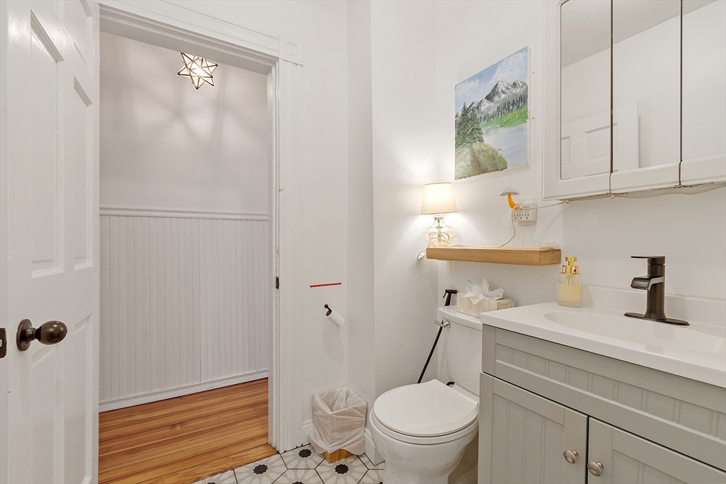 1 bed, 1 bath apartment for rent at 401 Cabot St Unit 4, Beverly — photo 15 of 25