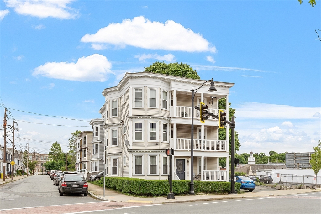 1 bed, 1 bath apartment for rent at 401 Cabot St Unit 4, Beverly — photo 22 of 25