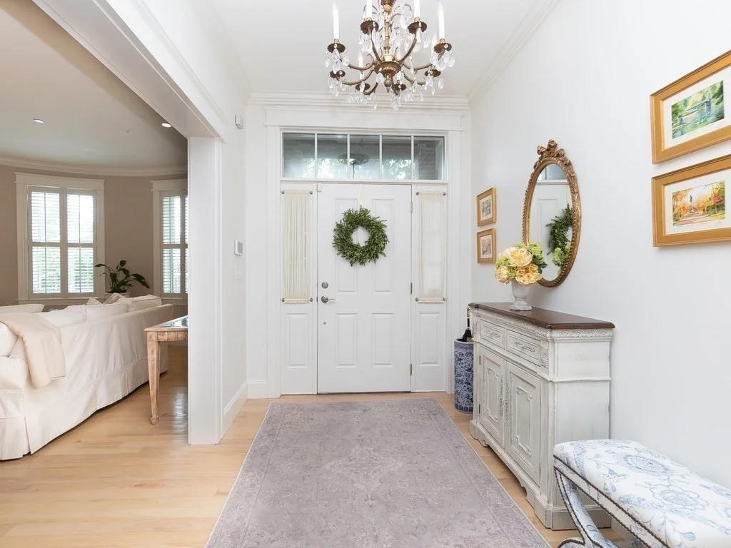 4 bed, 2 bath apartment for rent at 401 Main St Unit 401, Charlestown — photo 11 of 24