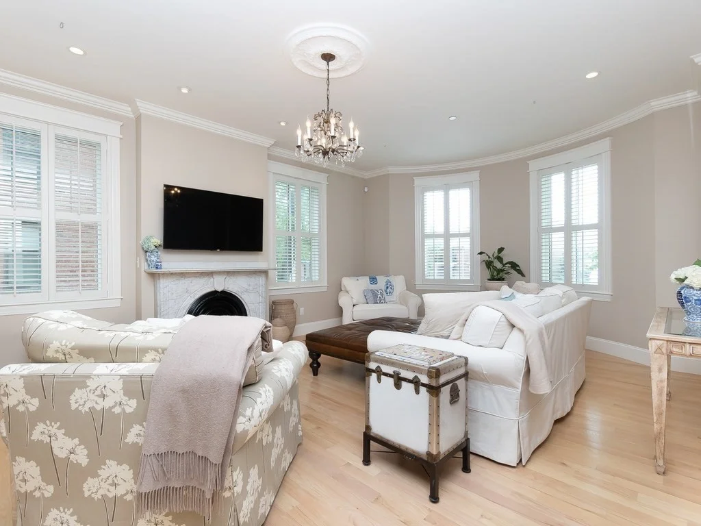 4 bed, 2 bath apartment for rent at 401 Main St Unit 401, Charlestown — photo 9 of 24