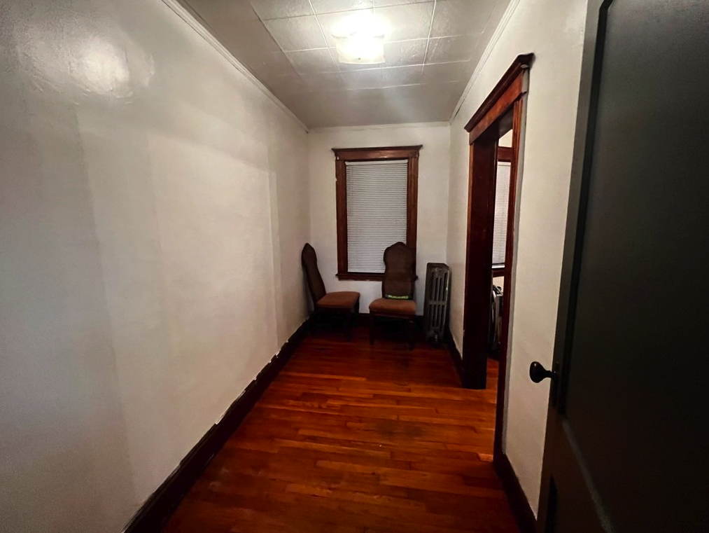 2 bed, 1 bath apartment for rent at 4012 Washington St Unit 1, Roslindale — photo 4 of 9