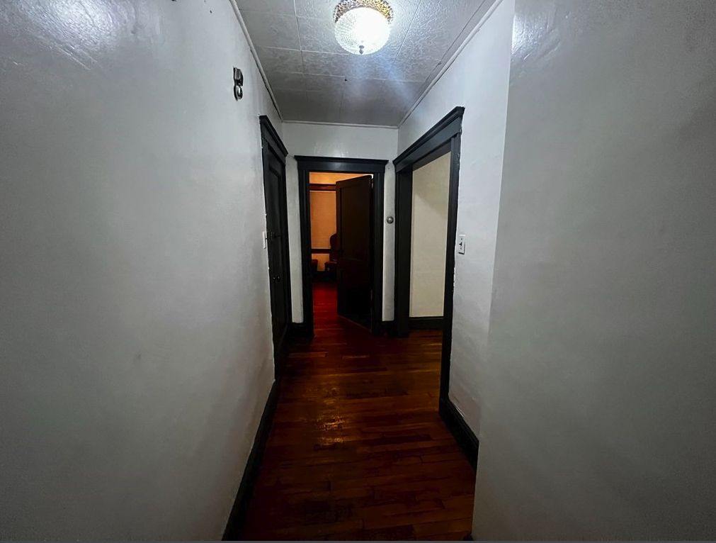 2 bed, 1 bath apartment for rent at 4012 Washington St Unit 1, Roslindale — photo 6 of 9