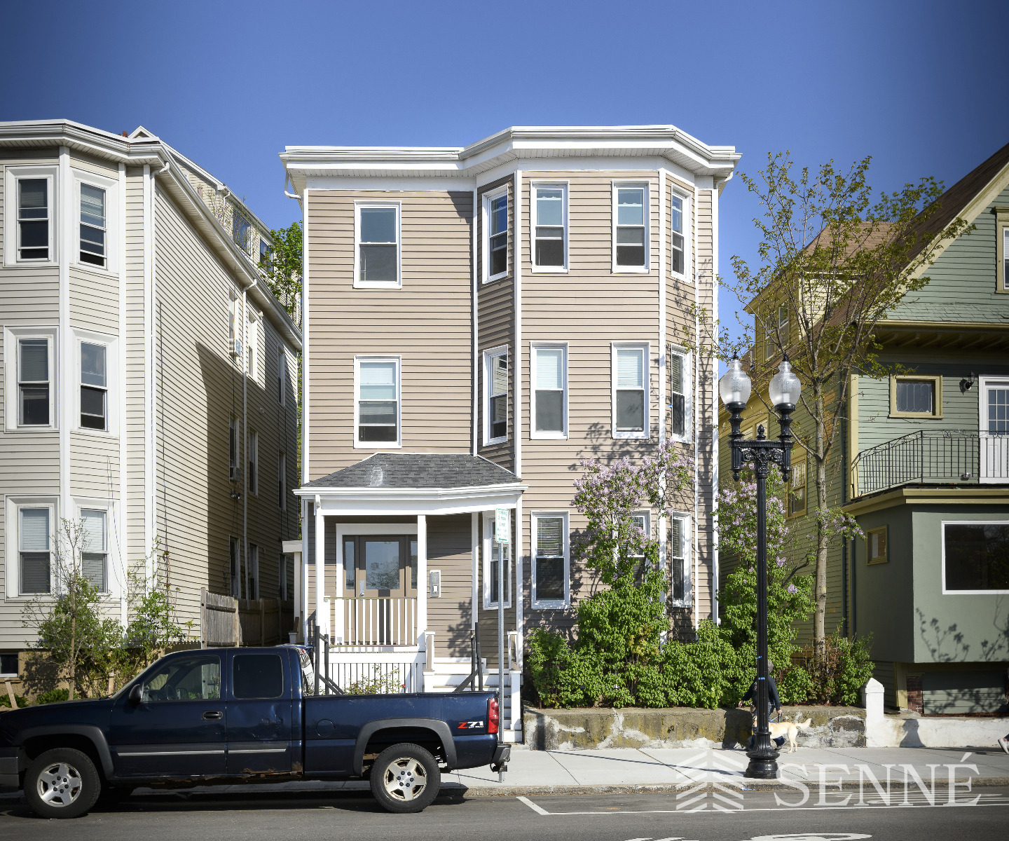 3 bed, 2 bath apartment for rent at 402 Centre St Unit 2, Jamaica Plain — photo 12 of 16