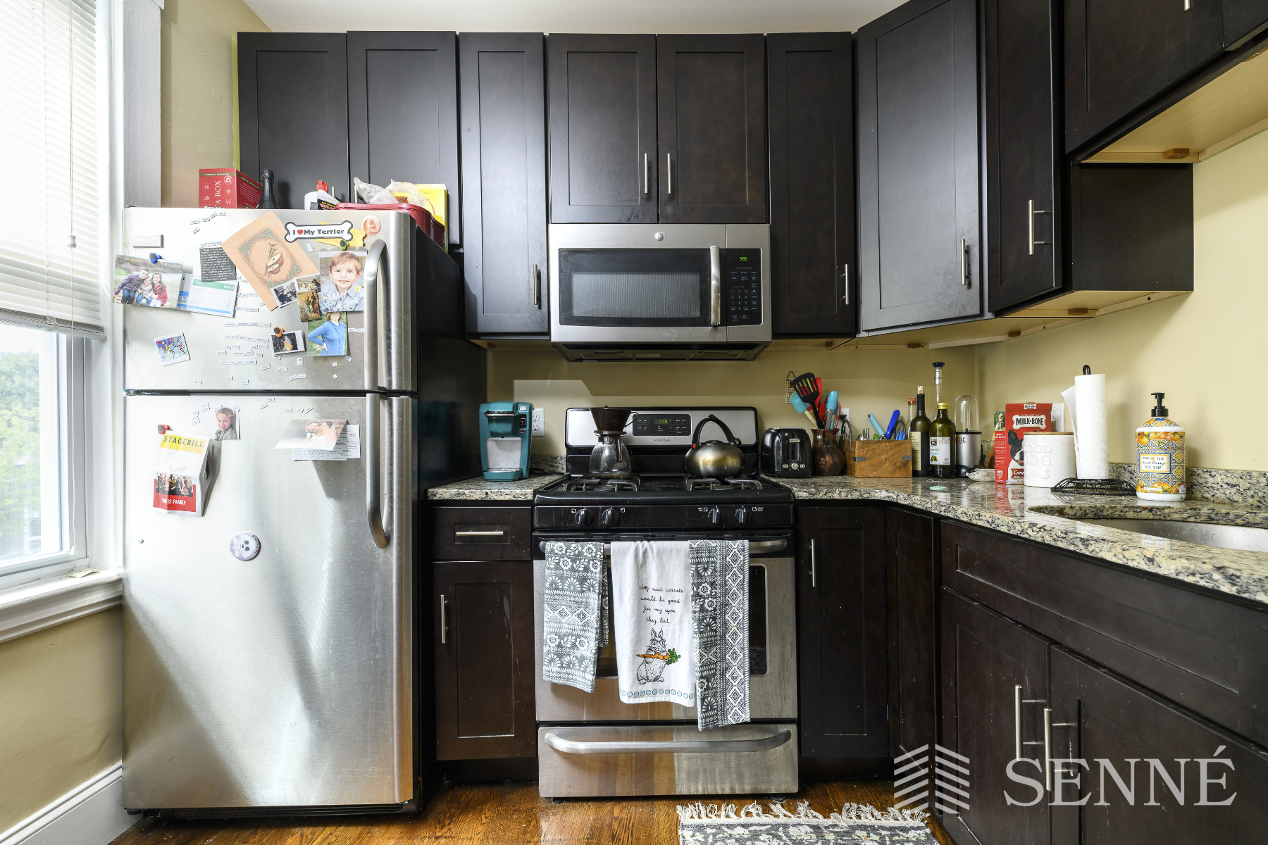 3 bed, 2 bath apartment for rent at 402 Centre St Unit 2, Jamaica Plain — photo 2 of 16