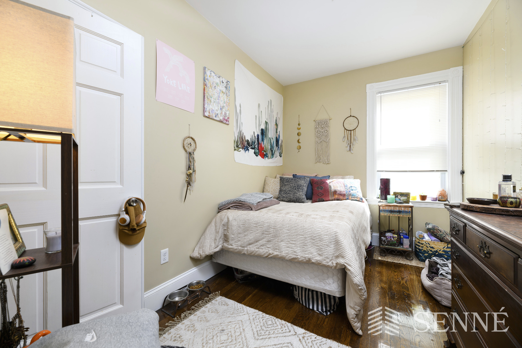 3 bed, 2 bath apartment for rent at 402 Centre St Unit 2, Jamaica Plain — photo 8 of 16