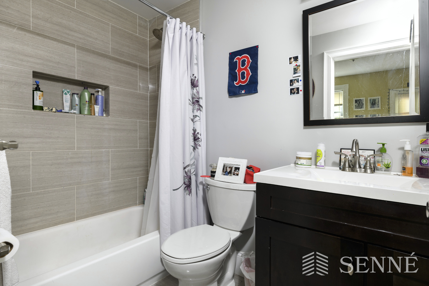 3 bed, 2 bath apartment for rent at 402 Centre St Unit 2, Jamaica Plain — photo 5 of 16