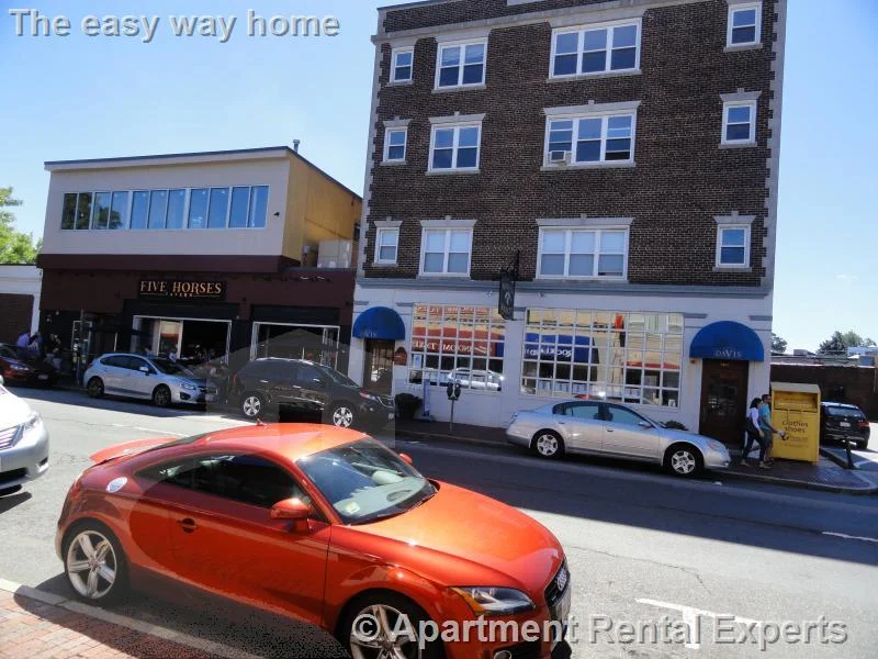 1 bed, 1 bath apartment for rent at 402 Highland Ave Unit 23, Davis Square — photo 5 of 8