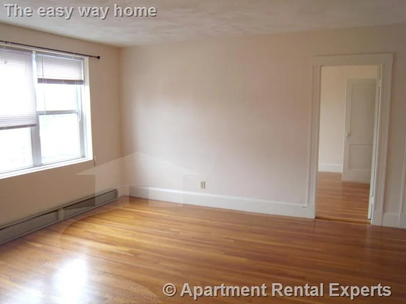 2 bed, 1 bath apartment for rent at 402 Highland Ave Unit 36, Davis Square — photo 3 of 12