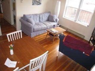 2 bed, 1 bath apartment for rent at 402 Highland Ave Unit 40, Davis Square — photo 3 of 10