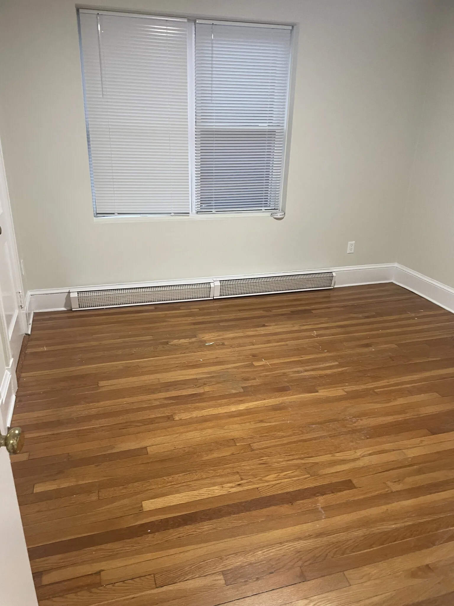 Studio bed, 1 bath apartment for rent at 402 Highland Ave Unit U-4, Davis Square — photo 7 of 8