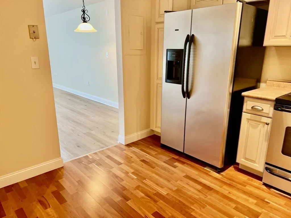 1 bed, 1 bath apartment for rent at 402 Paradise Rd Unit 1C, Swampscott — photo 15 of 27