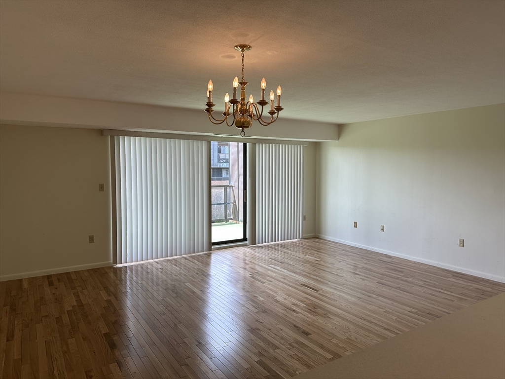 2 bed, 2 bath apartment for rent at 402 Paradise Rd Unit PH-Q, Swampscott — photo 17 of 39