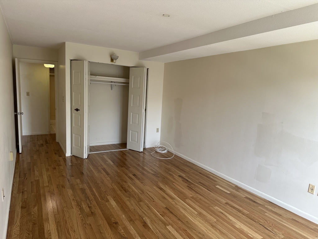 2 bed, 2 bath apartment for rent at 402 Paradise Rd Unit PH-Q, Swampscott — photo 25 of 39