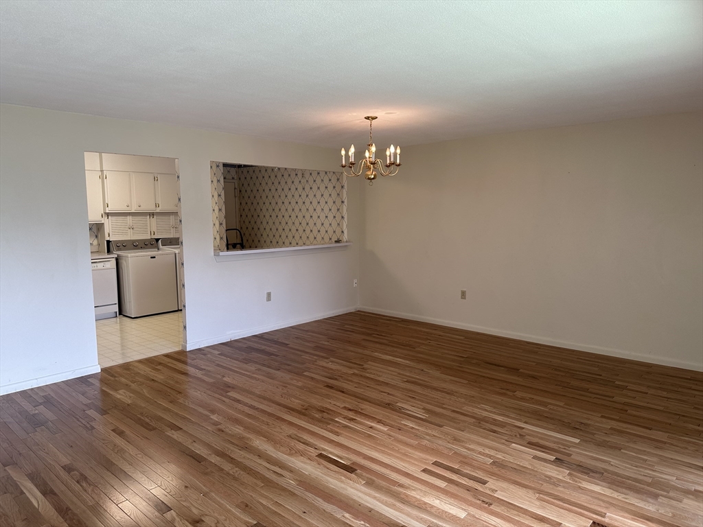 2 bed, 2 bath apartment for rent at 402 Paradise Rd Unit PH-Q, Swampscott — photo 15 of 39