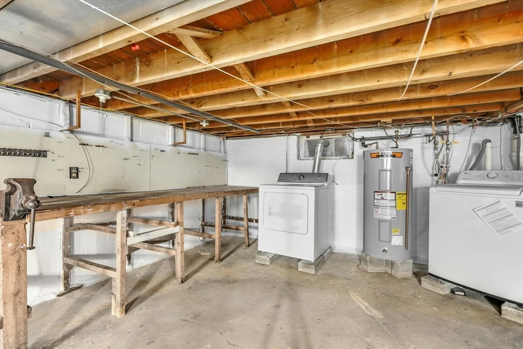 3 bed, 1 bath apartment for rent at 403 Central, Acton — photo 33 of 33
