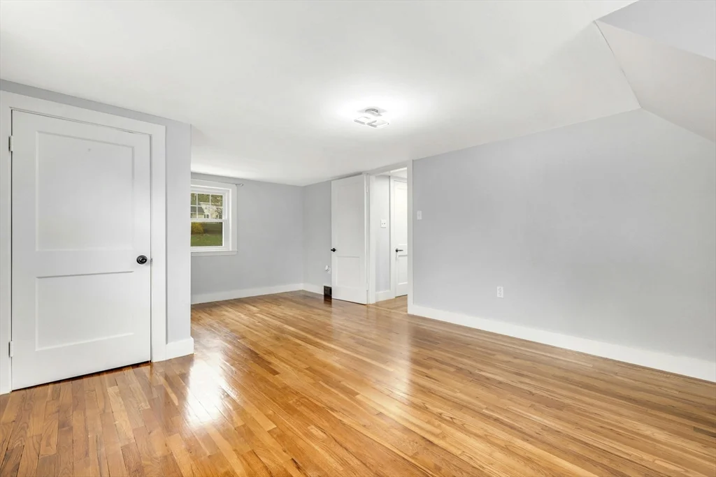 3 bed, 1 bath apartment for rent at 403 Central, Acton — photo 15 of 33