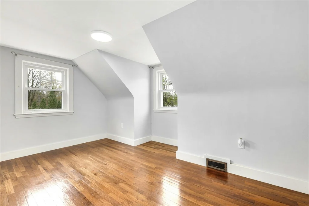 3 bed, 1 bath apartment for rent at 403 Central, Acton — photo 27 of 33