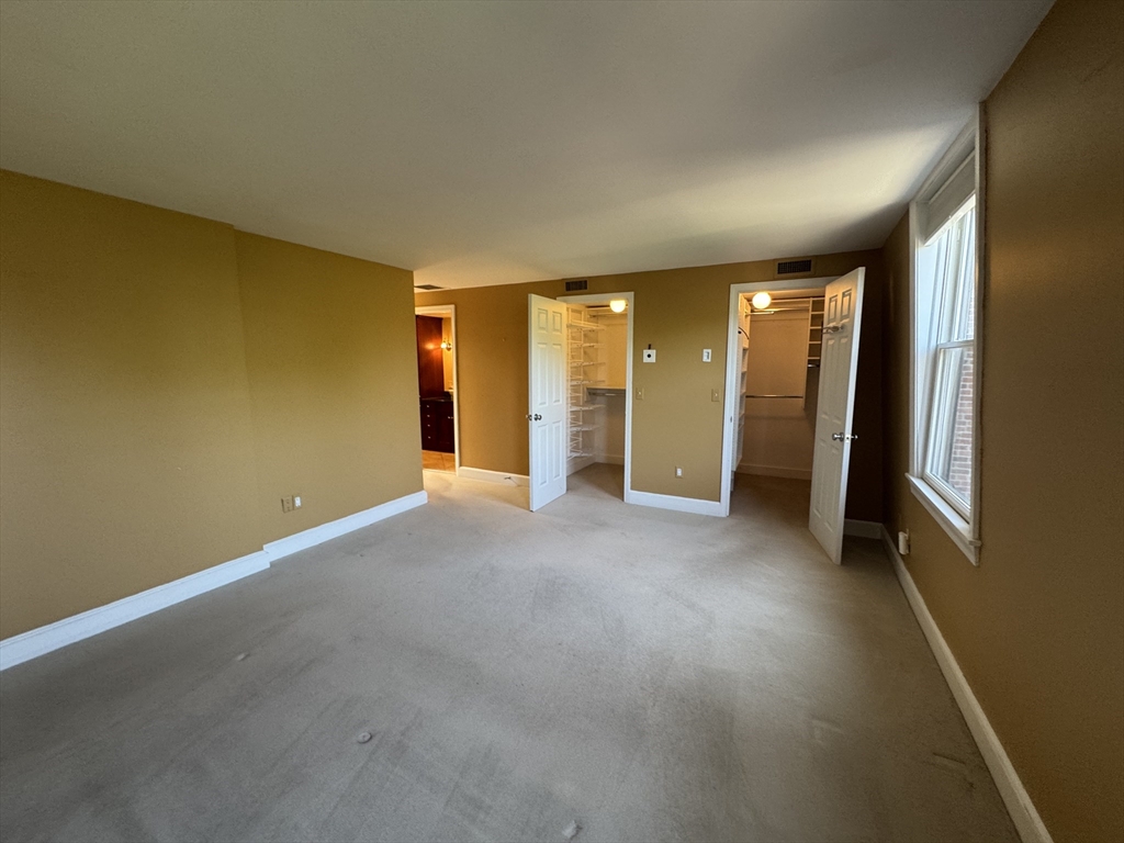 3 bed, 2 bath apartment for rent at 403 Marlborough St Unit 13, Back Bay — photo 12 of 15