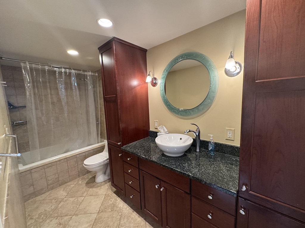 3 bed, 2 bath apartment for rent at 403 Marlborough St Unit 13, Back Bay — photo 14 of 15