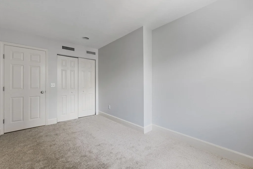 3 bed, 2 bath apartment for rent at 403 Marlborough St Unit 13C, Back Bay — photo 12 of 27