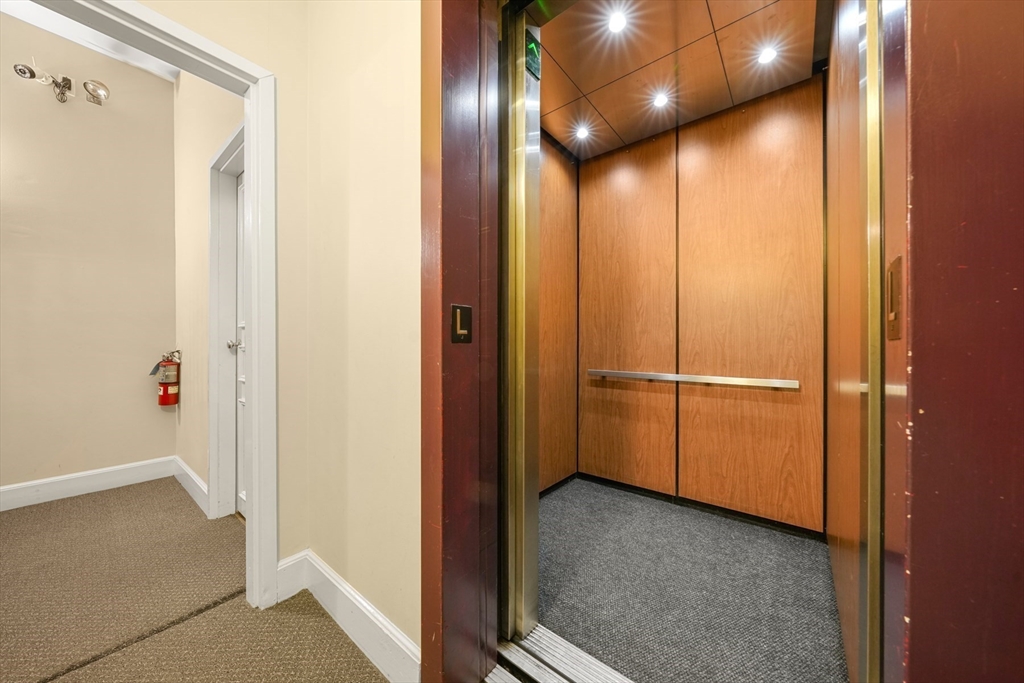2 bed, 1 bath apartment for rent at 403 Marlborough St Unit 14, Back Bay — photo 18 of 21