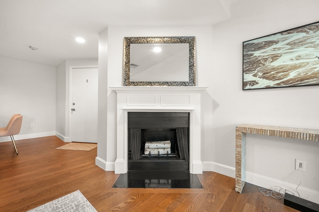 2 bed, 1 bath apartment for rent at 403 Marlborough St Unit 14, Back Bay — photo 12 of 21