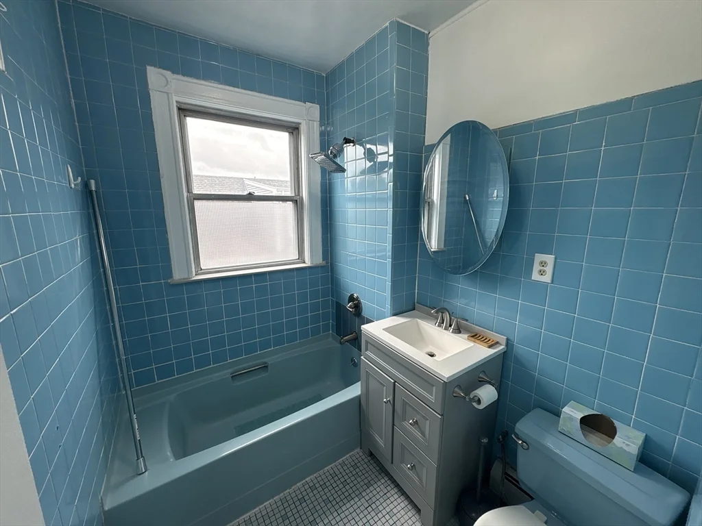 2 bed, 1 bath apartment for rent at 403 Trapelo Rd Unit 3, Belmont — photo 20 of 25