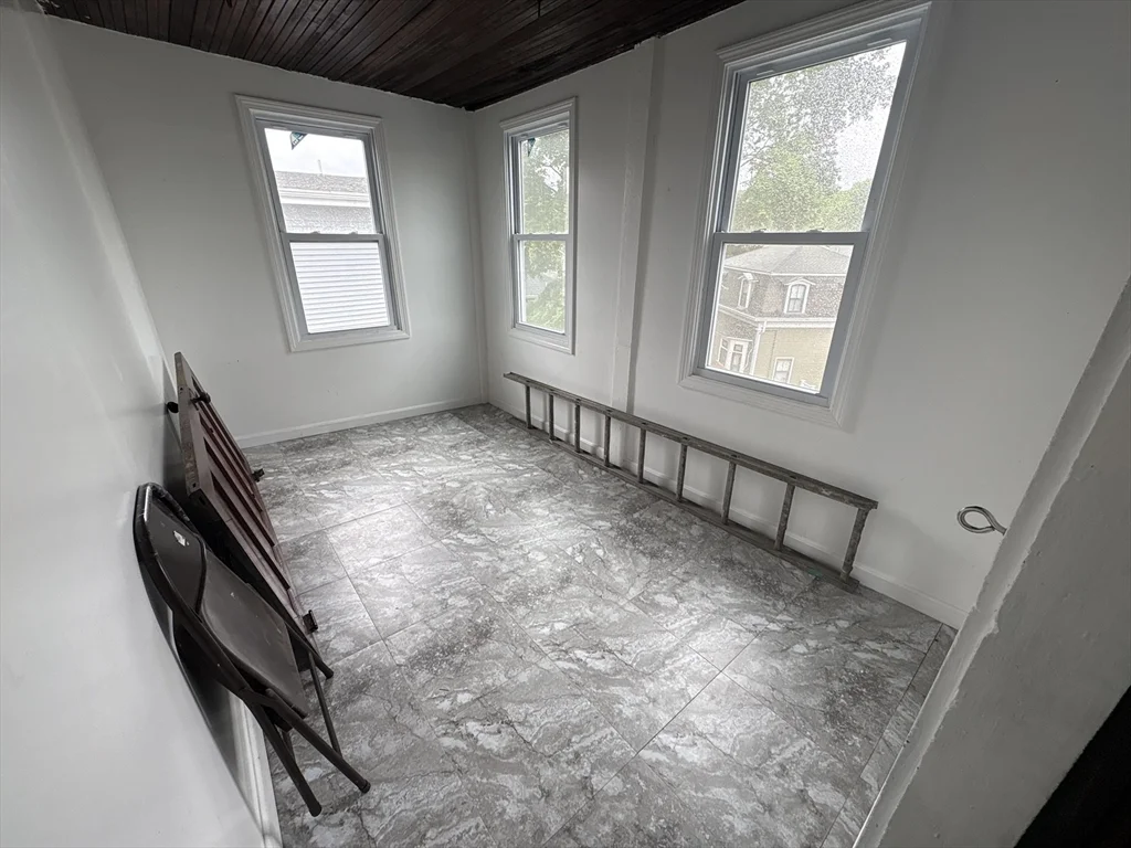 2 bed, 1 bath apartment for rent at 403 Trapelo Rd Unit 3, Belmont — photo 23 of 25