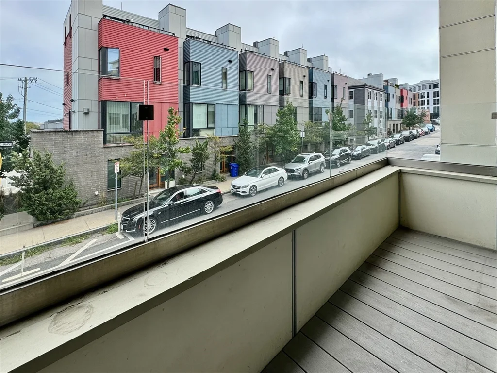 2 bed, 2 bath apartment for rent at 403 W 1st St Unit 102, South Boston — photo 8 of 34