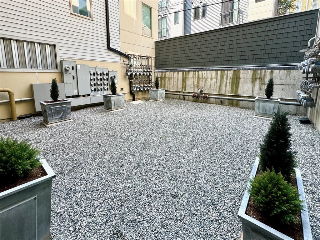 2 bed, 2 bath apartment for rent at 403 W 1st St Unit 102, South Boston — photo 27 of 34