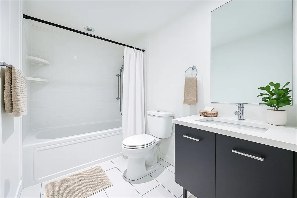 2 bed, 2 bath apartment for rent at 403 W 1st St Unit 201, South Boston — photo 8 of 16