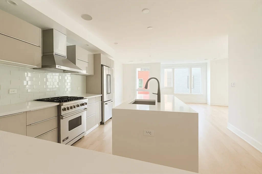 2 bed, 2 bath apartment for rent at 403 W 1st St Unit 201, South Boston — photo 2 of 16