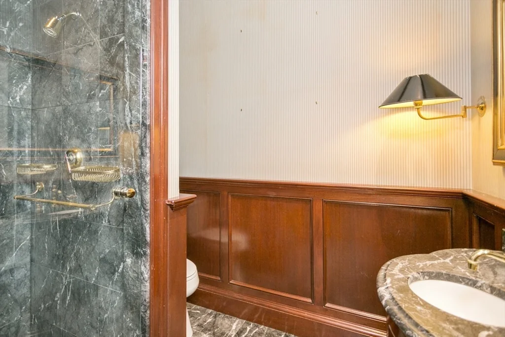 3 bed, 3 bath apartment for rent at 404 Beacon St Unit 2, Back Bay — photo 19 of 27