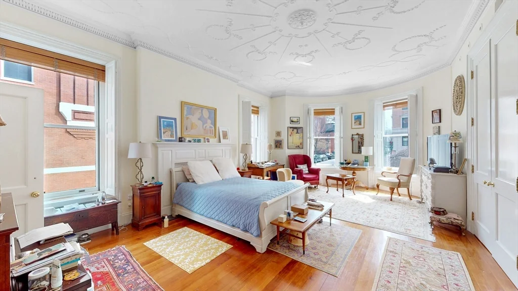 3 bed, 3 bath apartment for rent at 404 Beacon St Unit 2, Back Bay — photo 6 of 27