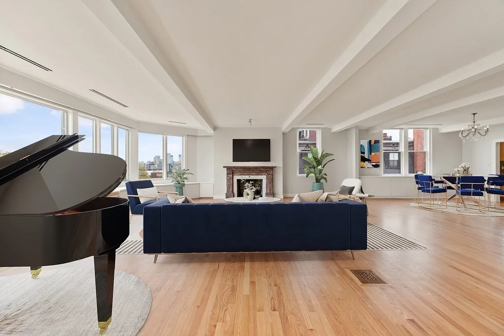 2 bed, 2 bath apartment for rent at 404 Beacon St Unit 5, Back Bay — photo 3 of 12