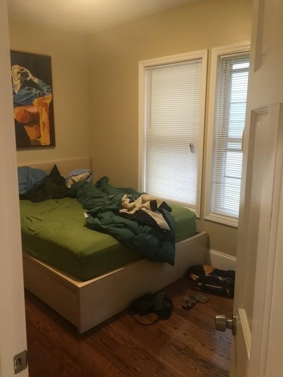 3 bed, 2 bath apartment for rent at 404 Centre St Unit 2, Jamaica Plain — photo 8 of 23