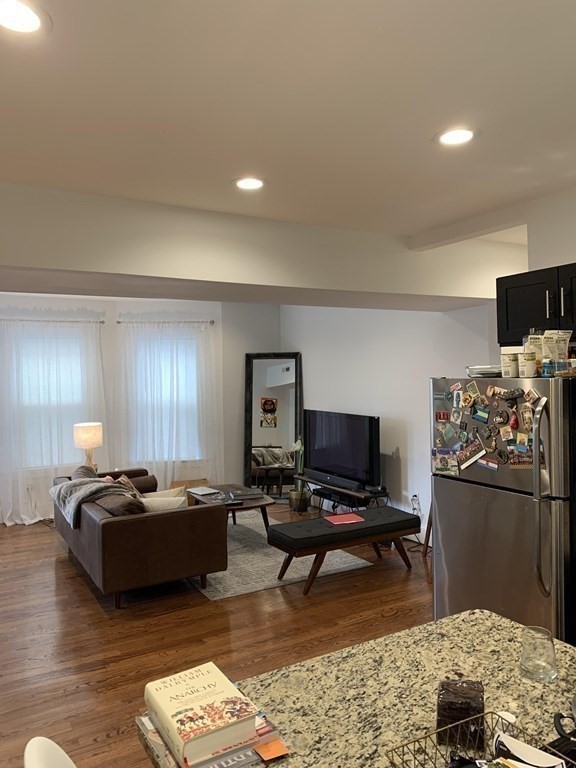 3 bed, 2 bath apartment for rent at 404 Centre St Unit 2, Jamaica Plain — photo 19 of 23