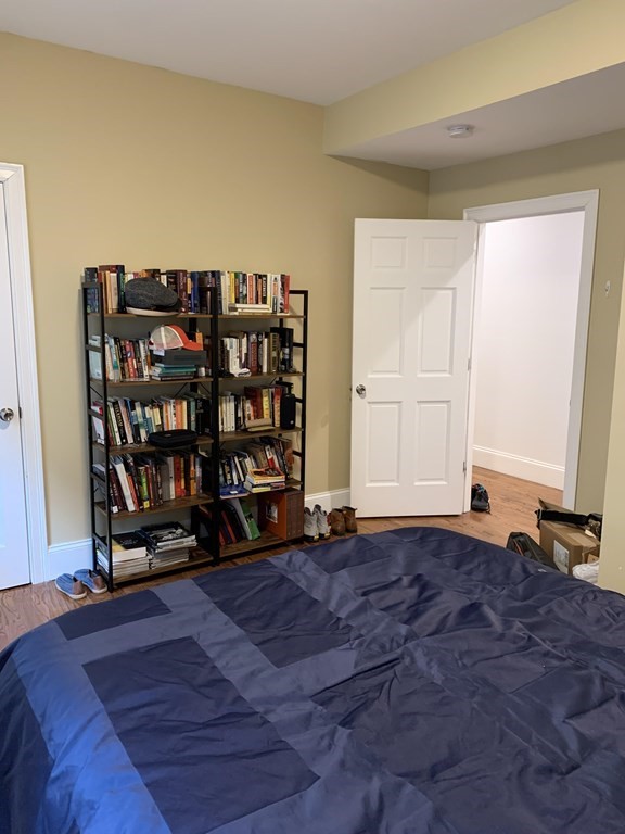 3 bed, 2 bath apartment for rent at 404 Centre St Unit 2, Jamaica Plain — photo 7 of 23
