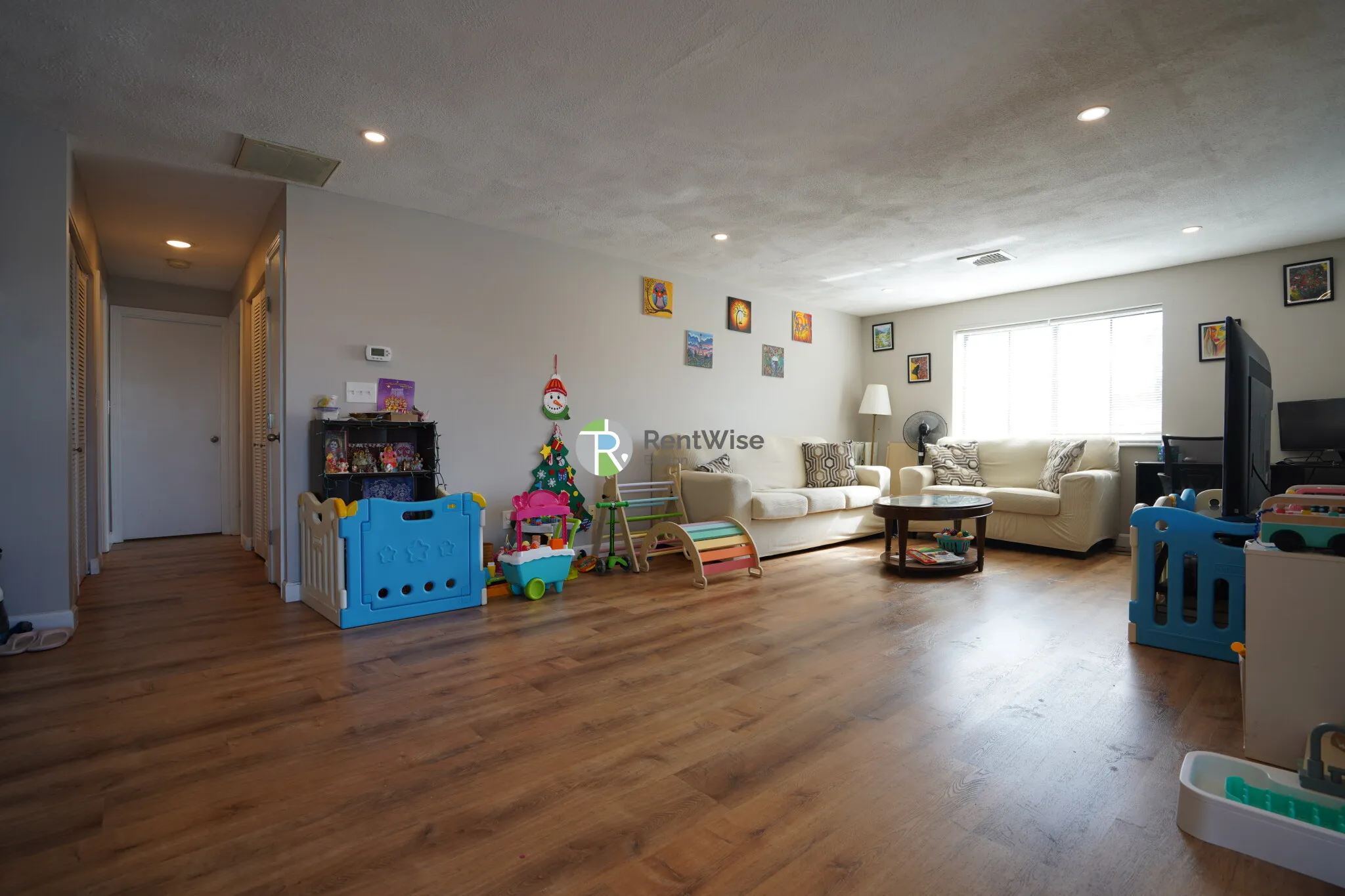 2 bed, 2 bath apartment for rent at 404 Langley Rd Unit 302, Newton Centre — photo 4 of 27