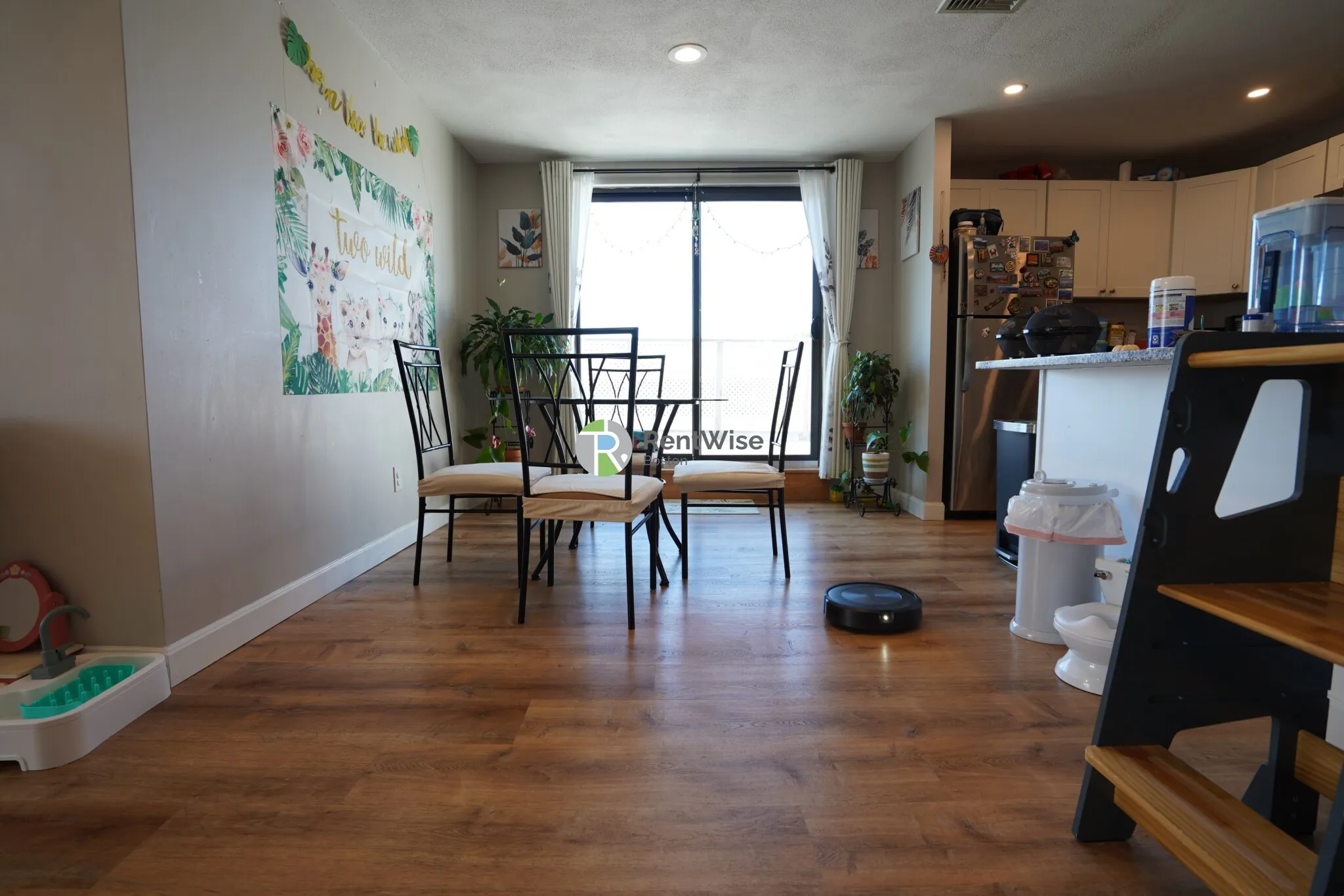 2 bed, 2 bath apartment for rent at 404 Langley Rd Unit 302, Newton Centre — photo 6 of 27