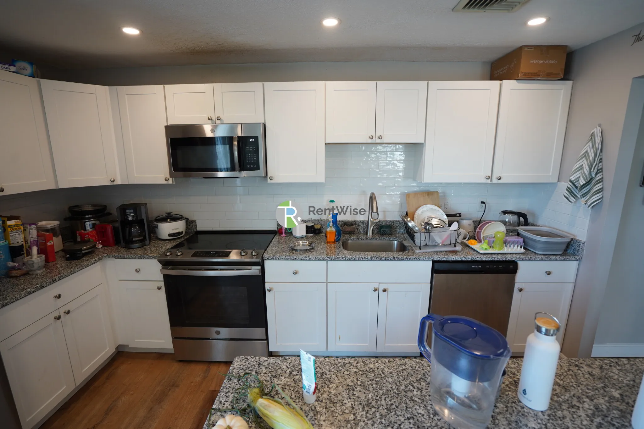 2 bed, 2 bath apartment for rent at 404 Langley Rd Unit 302, Newton Centre — photo 9 of 27